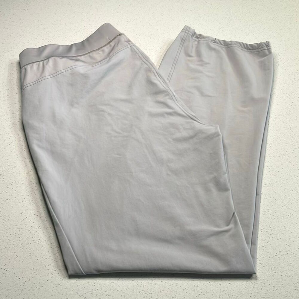 TASC Light Grey Performance Merge Athletic Commuter Pant Women Large Inseam 31 i
